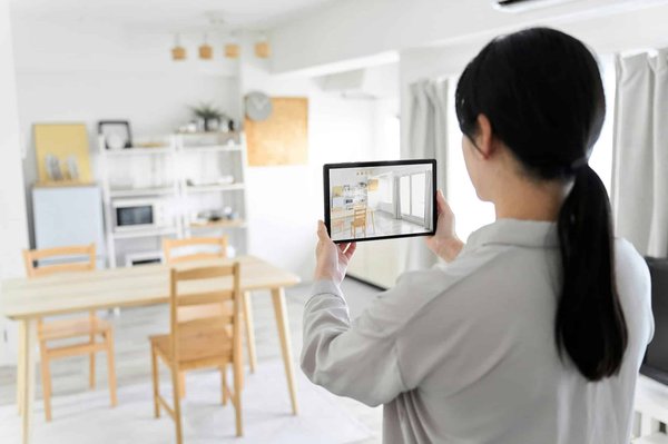 Comment calculer le rendement d'un placement dans une assurance vie multisupport en période de fluctuation des taux d'intérêt ?